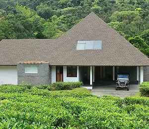 Silver Oak Plantation Hotel Vandanmedu